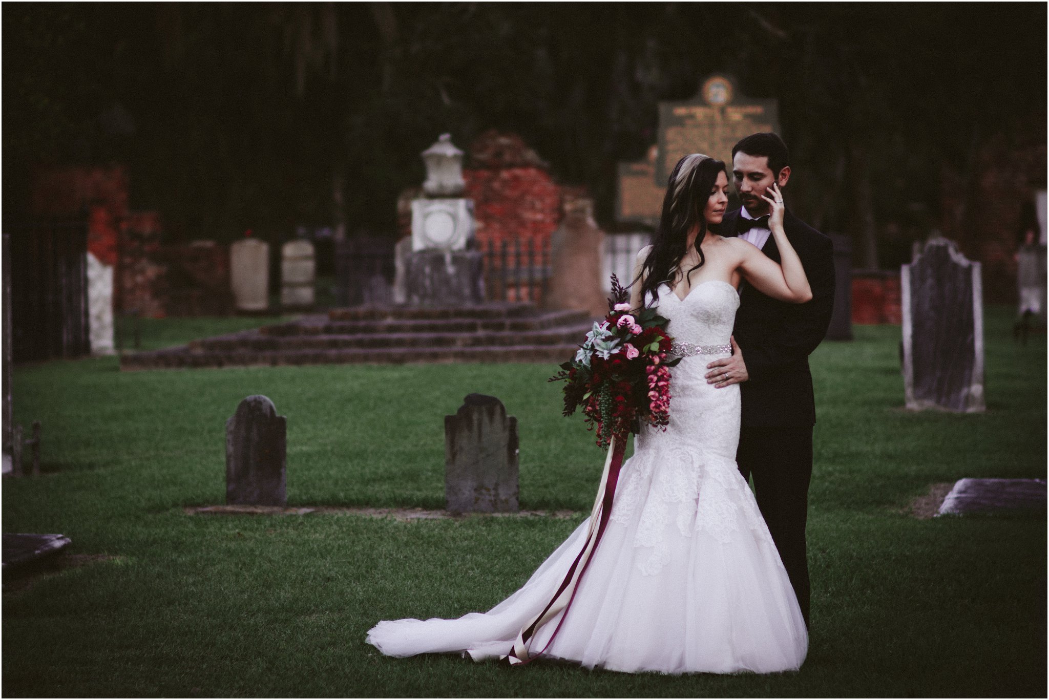 Haunted Cemetery Wedding :: Colonial Park Cemetery, Savannah, Georgia ...